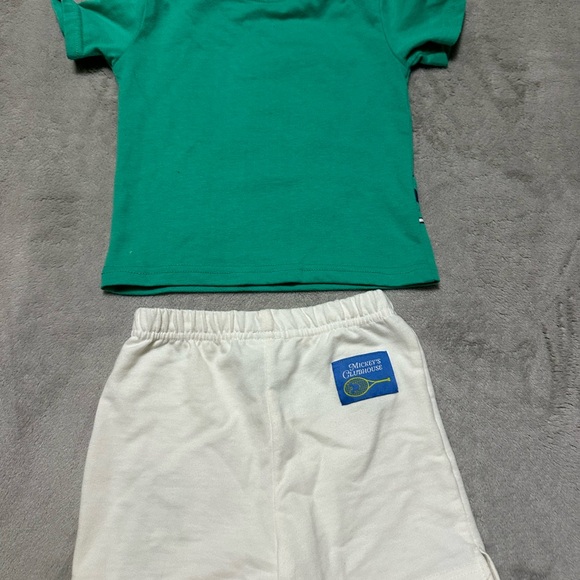 Disney Baby Green Shirt and white short set - Picture 4 of 6